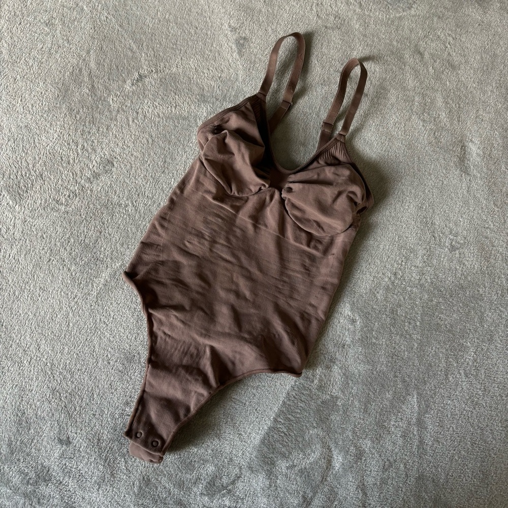 SKIMS Seamless Thong Bodysuit
